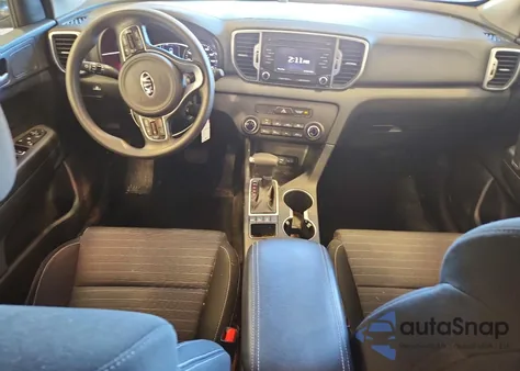 2018 Kia Sportage Lx z USA, uszkodzony, nr VIN KNDPMCAC6J7342378